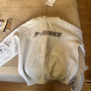 INAKA sweatshirt